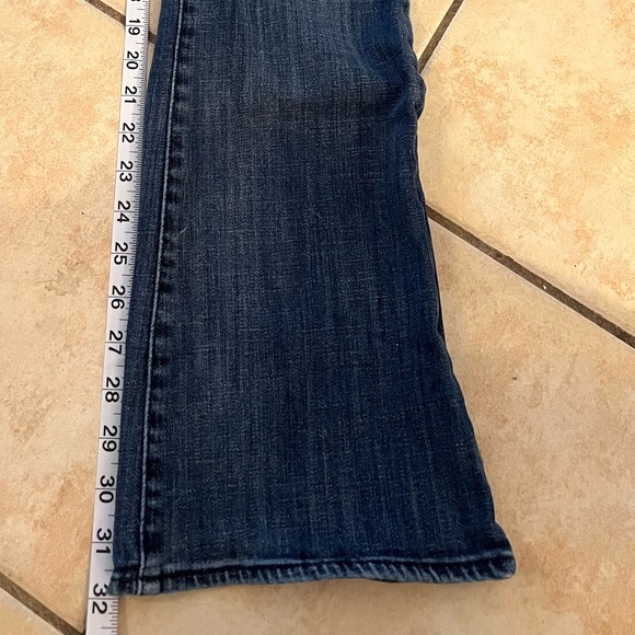 Rock & Republic size 12 mid rise bootcut Kasandra Jeans with button pockets - Picture 4 of 8